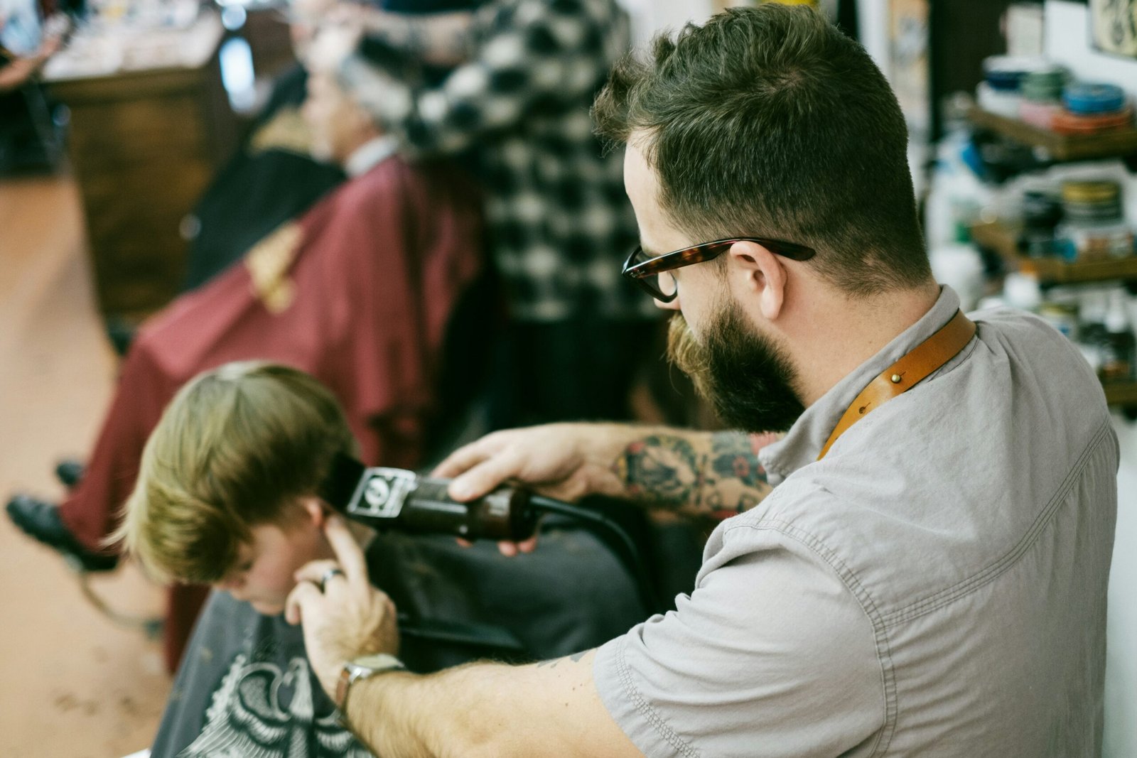 Opportunities for Foreign Barbers in the UK: A Comprehensive Guide 2024-2025